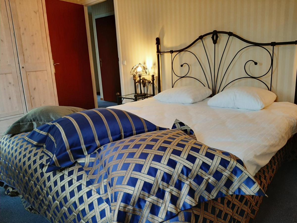 Hotel Restaurant Oolderhof Bv 4*